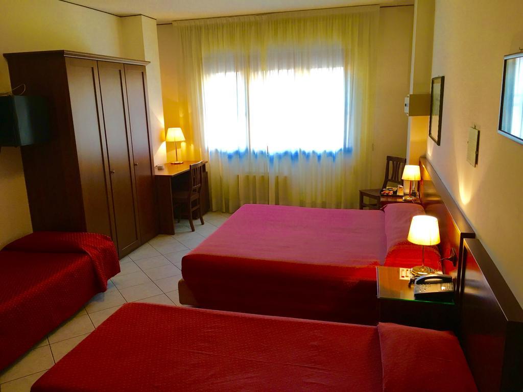 Hotel Caldin'S Chioggia Exterior photo